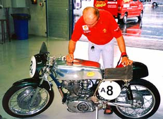 Ducati350desmo-01