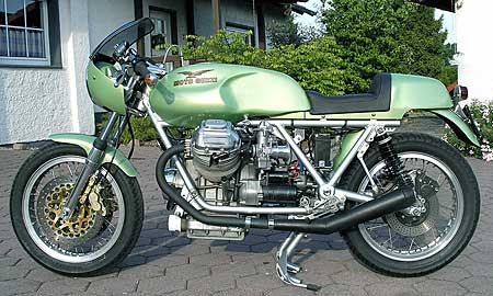 Moto-Guzzi-LeMans-1-2